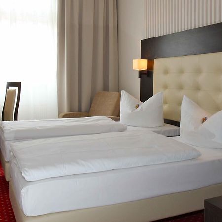 Hotel Herbst Berlim Exterior foto